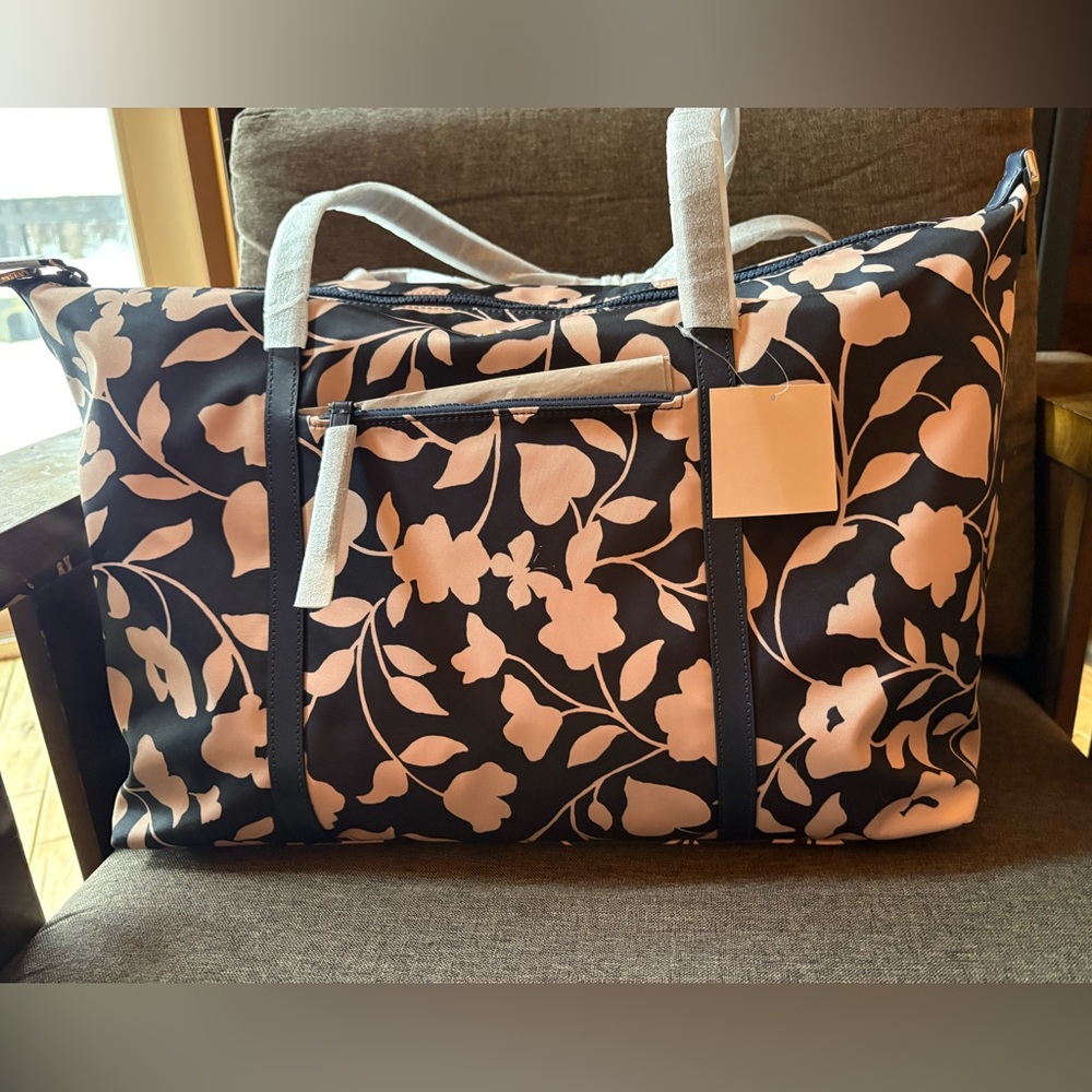 NWT Kate Spade Jae Garden Vine Weekender